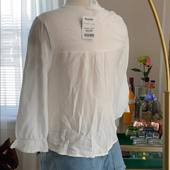 White button down blouse - Picture 2 of 5